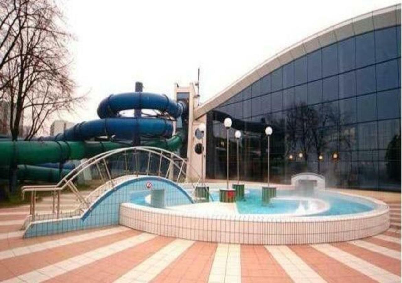 P&O Serviced Apartments Pulawska ワルシャワ エクステリア 写真